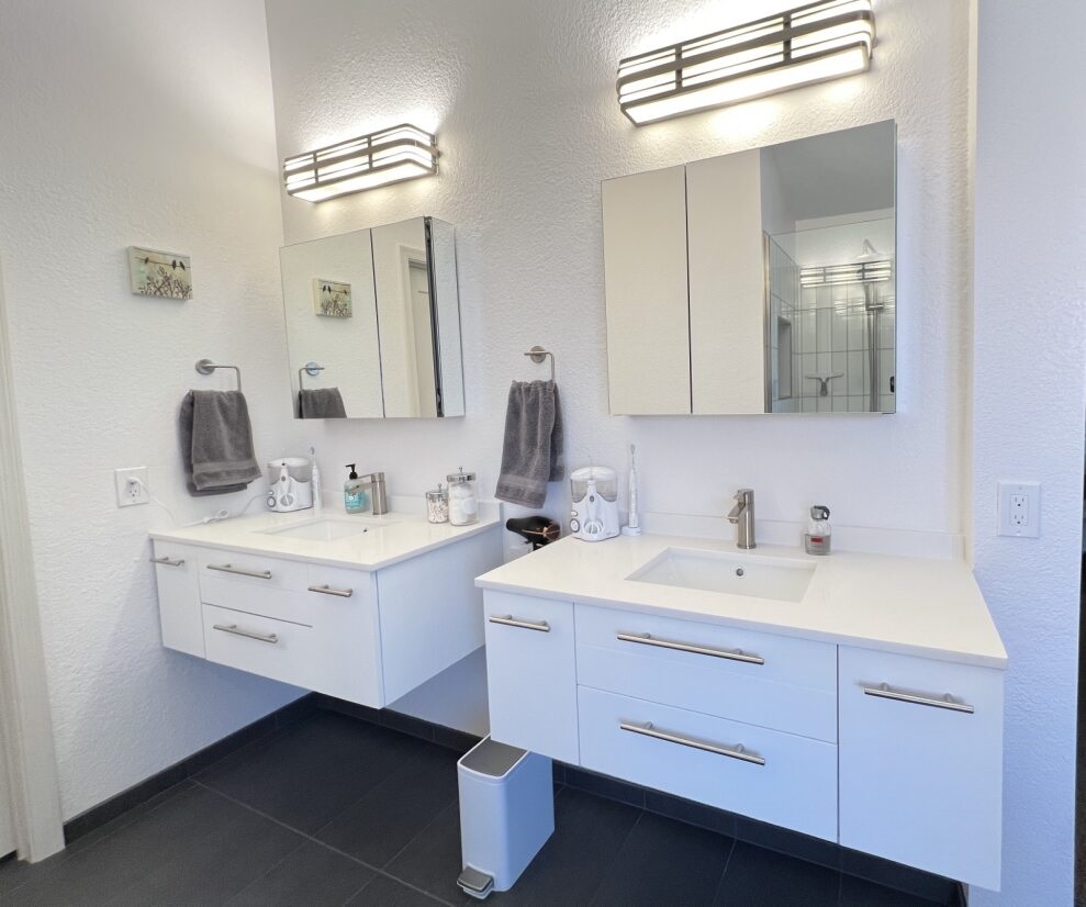 Guest Bathroom Ideas For Decor